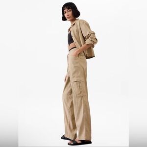 Athleta Paradise Mid Rise Straight Leg Cargo Pant Flax Medium Athleisure Boho